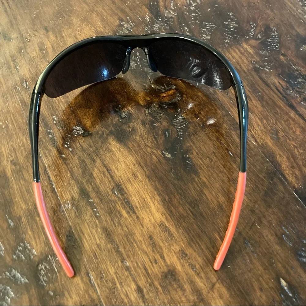Schwinn Sunglasses Boys Red and Black Youth